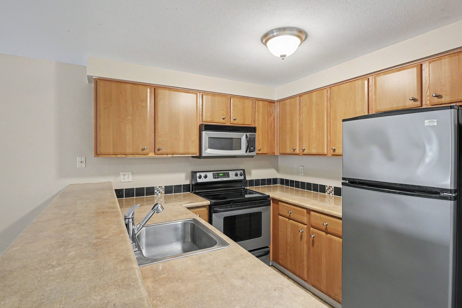 Seattle House: 9200 Greenwood Ave N Unit 107