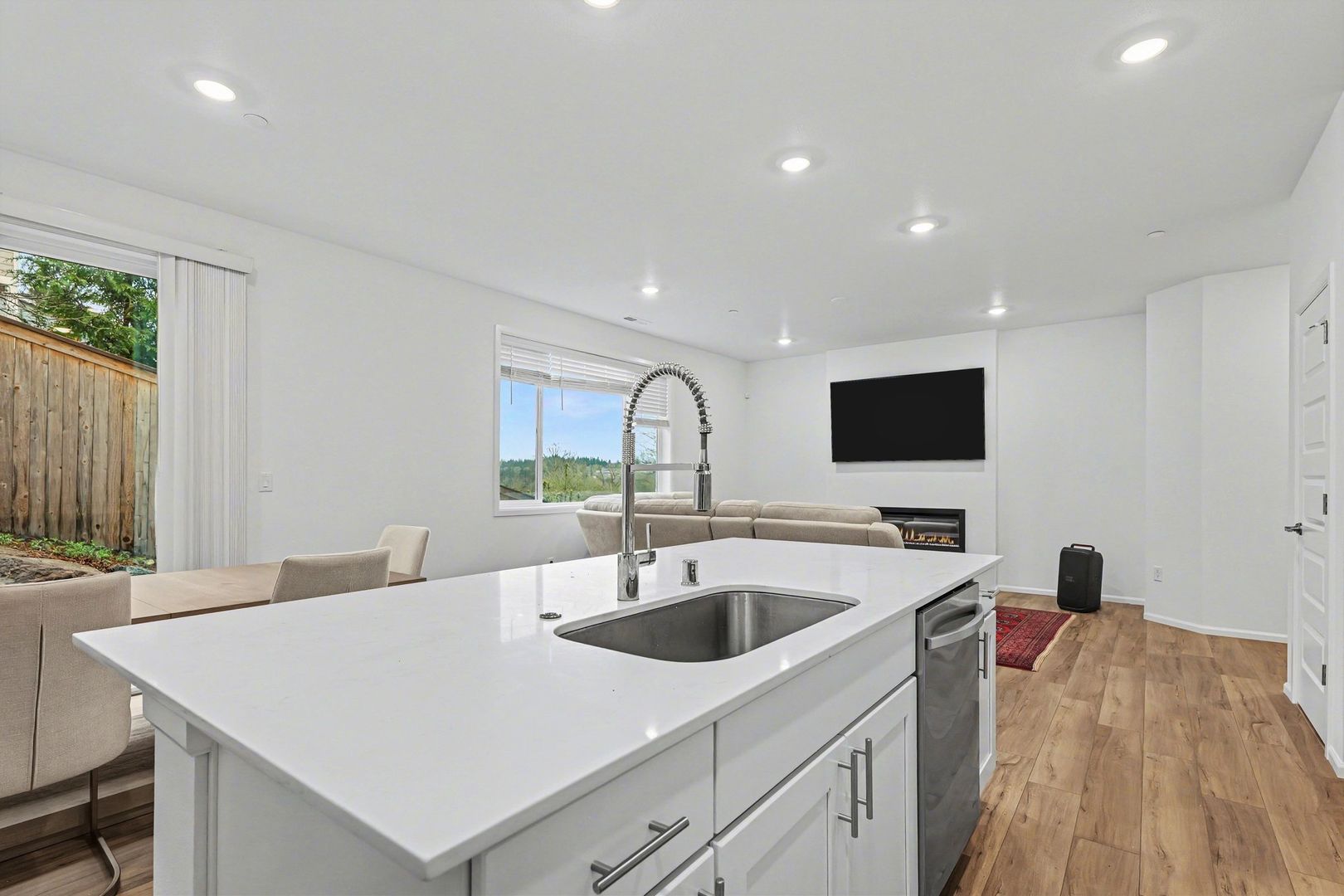 219 179th Street Se 8 of 12