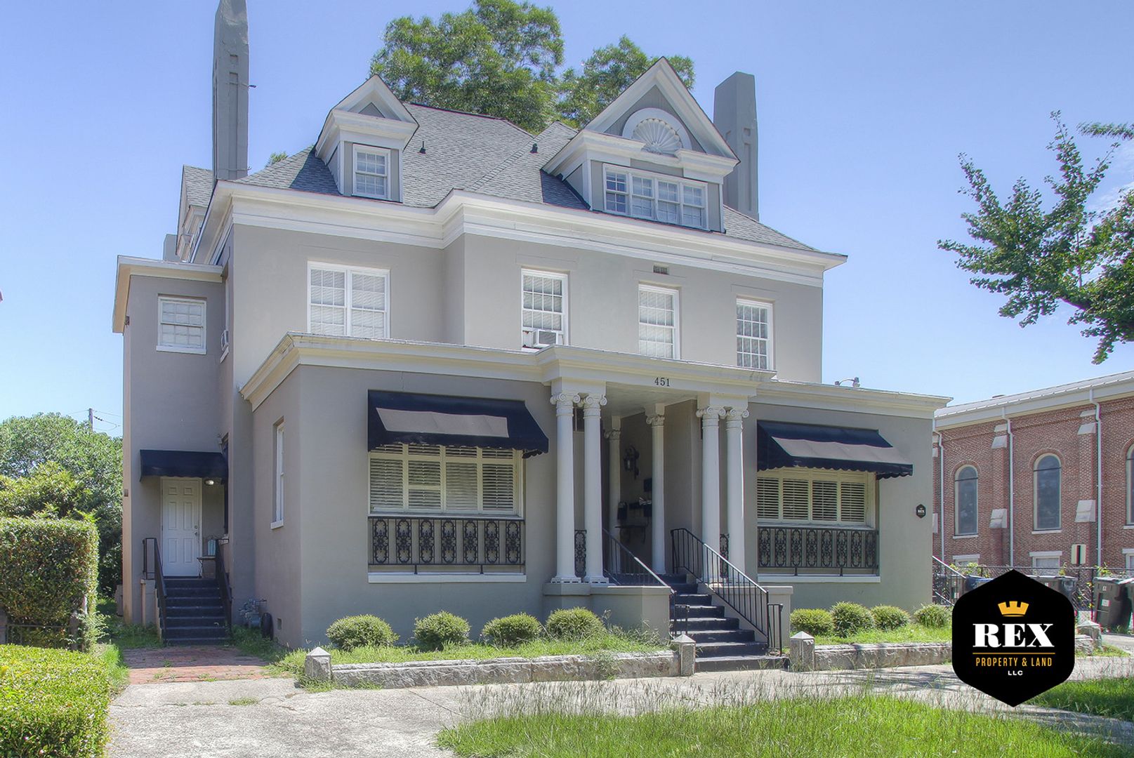 Augusta Apartment: 451 Greene Street