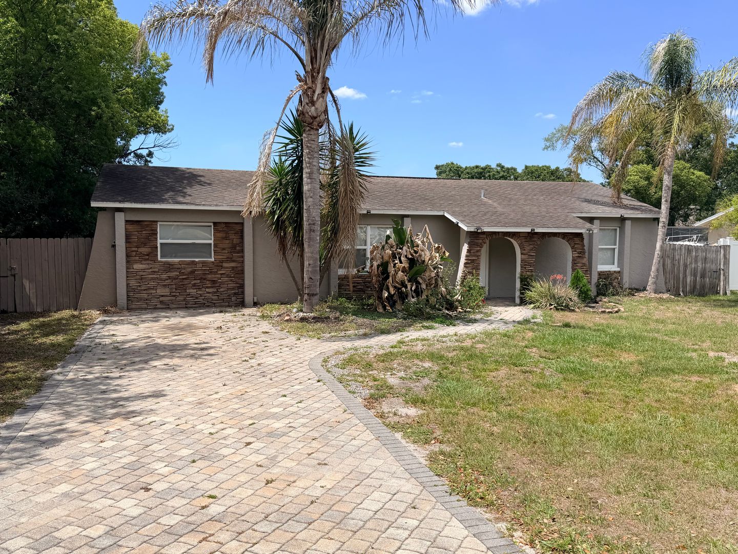 Spring Hill House: 8425 Omega Lane