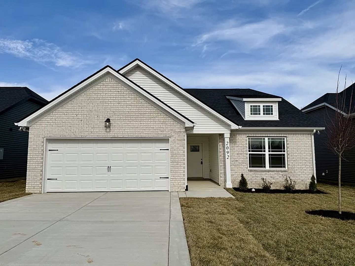 Springfield House: 2092 Melanie Dr