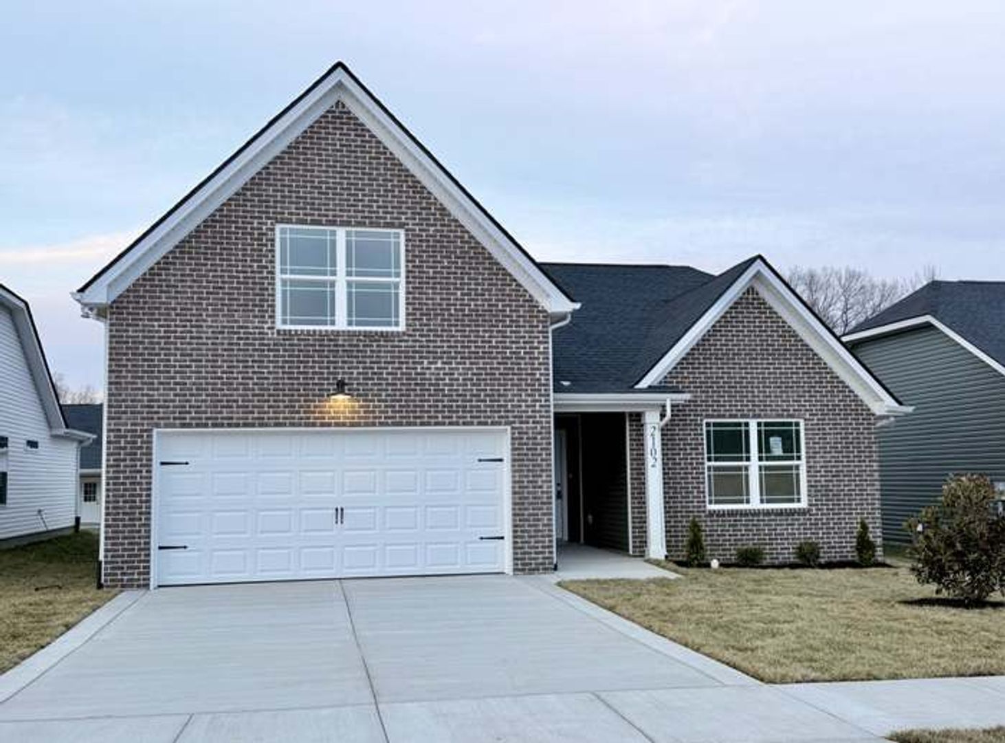 Springfield House: 2102 Melanie Dr