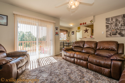 2 Bedroom Spacious Apartment in Quiet Gilbertsville
