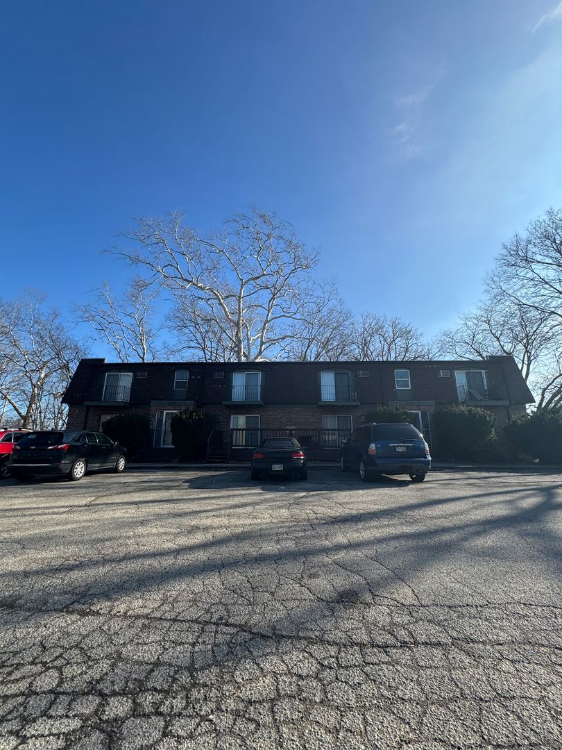 Trotwood Apartment: 6635 Wolf Creek Pike