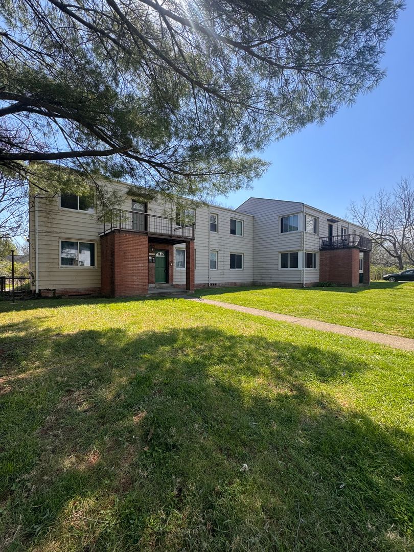 Cincinnati Apartment: 17-31 Flanders Lane