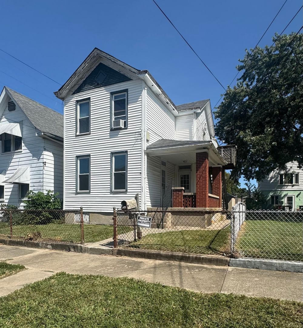 Hamilton Apartment: 504 McKinley Avenue