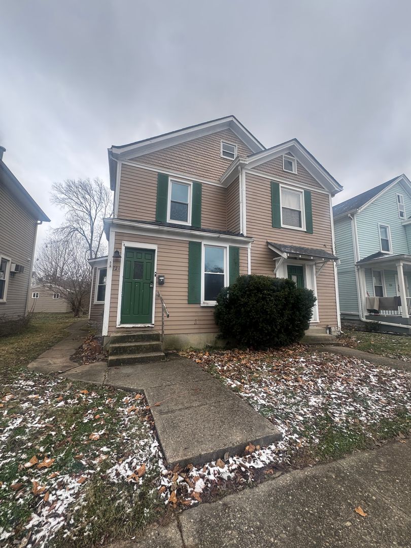 Hamilton Apartment: 721 Ross Avenue