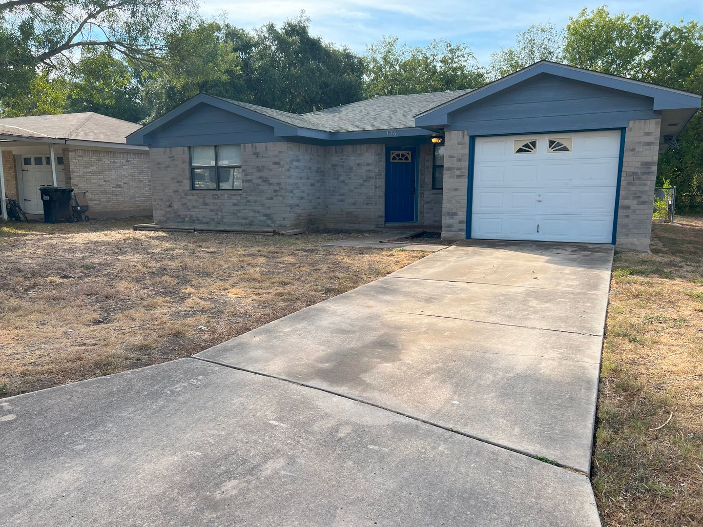 MARION House: 306 SUNFLOWER DR
