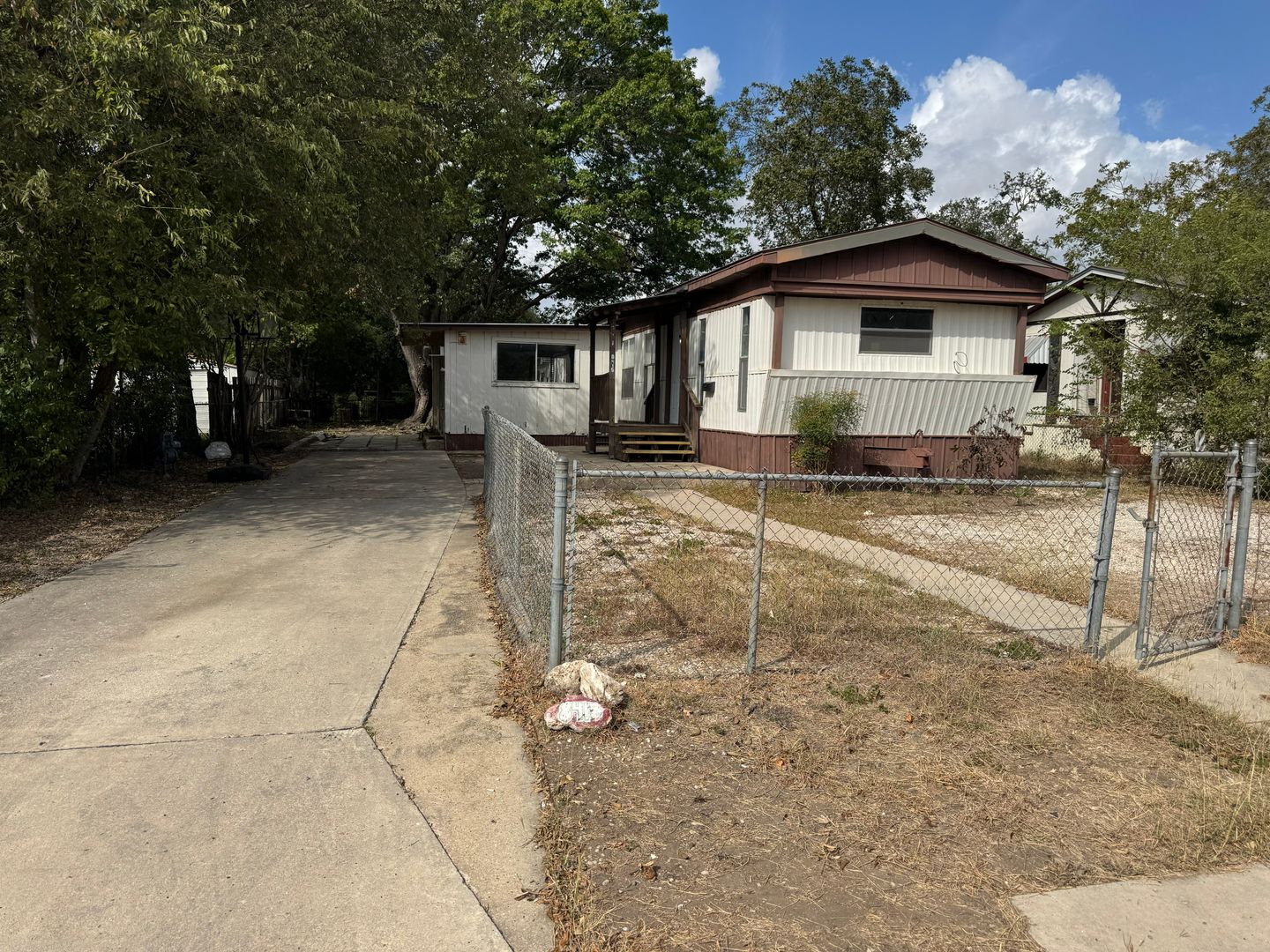 SAN ANTONIO House: 8415 BRAEWICK DR