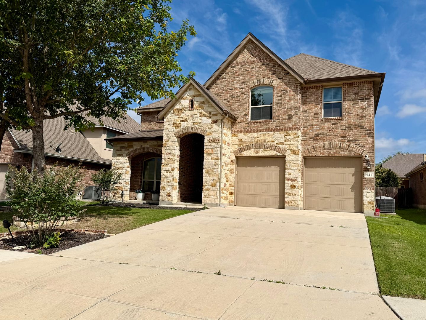 CIBOLO House: 621 CAVAN