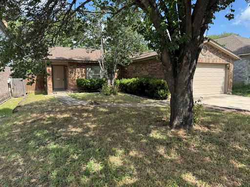 Welcome home to 8251 Sunshine Trail! – photo 1
