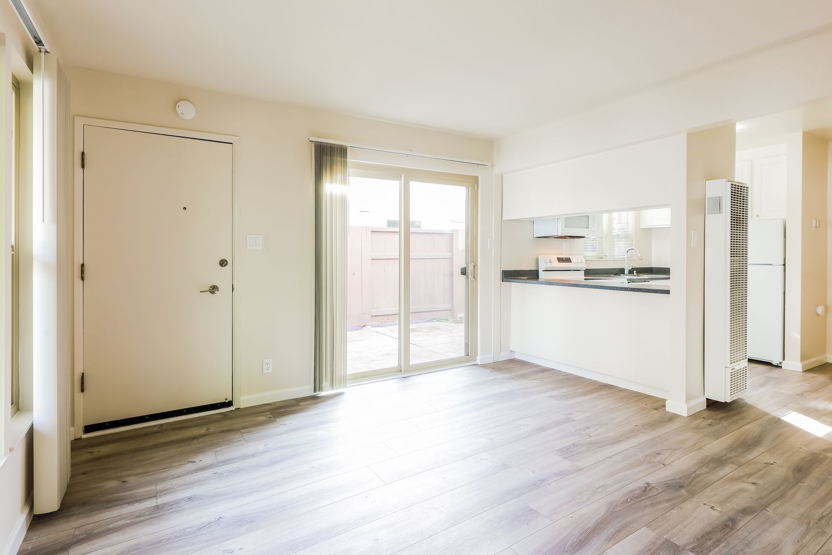 Walnut Creek Apartment: 2089 Camel Lane