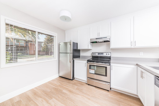 Amazing 2/1, Washer/Dryer, Beautiful View, Near BART!