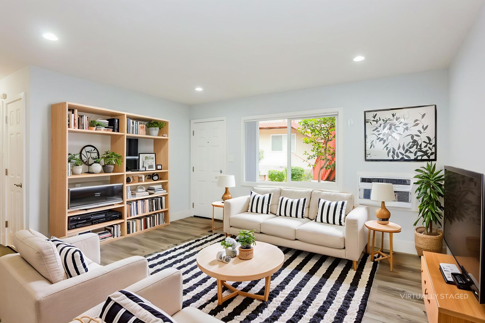 Walnut Creek Apartment: 1384 Oakland Blvd.