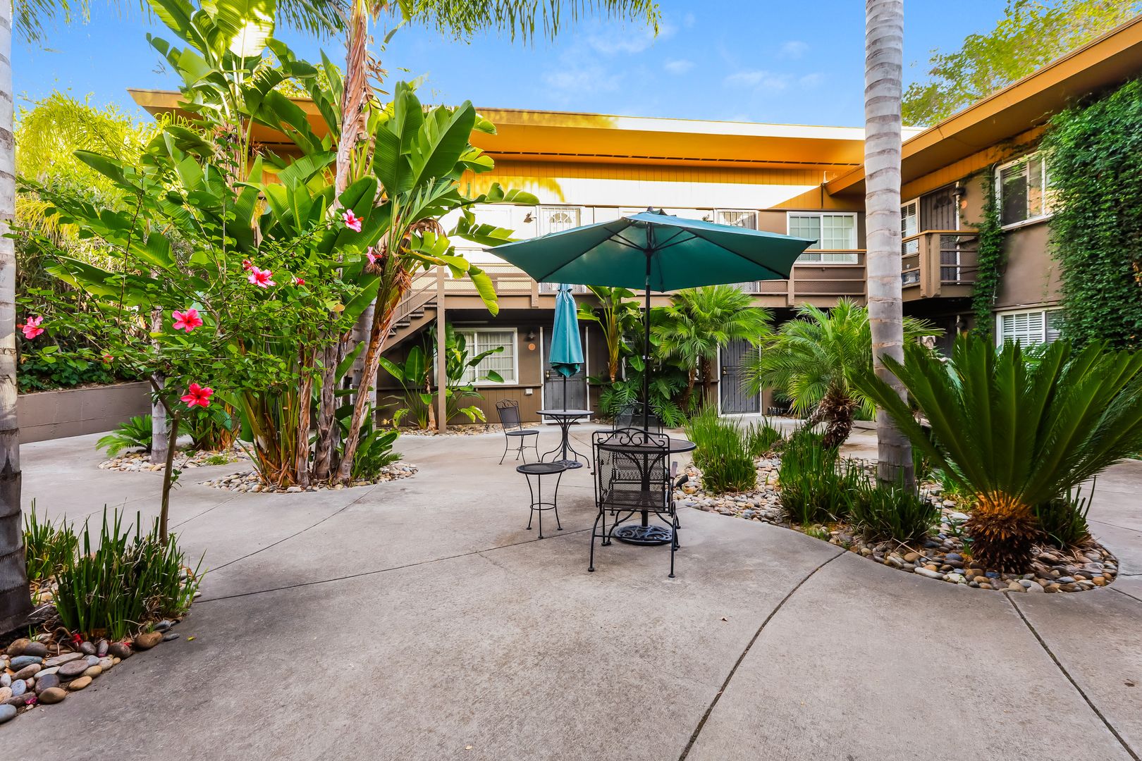 Walnut Creek Apartment: 1185 Lincoln Avenue