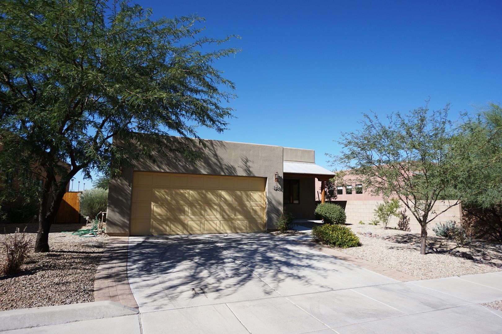 Tucson House: 48 S. Happy Valley Saddle Drive