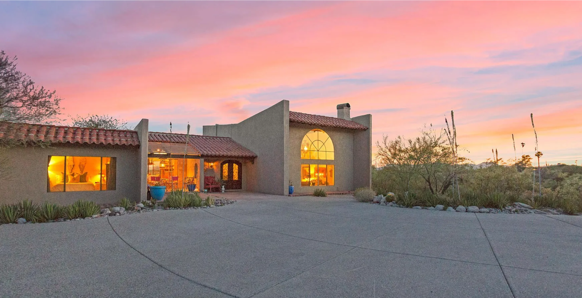 Tucson House: 4030 E. Camino De La Bajada
