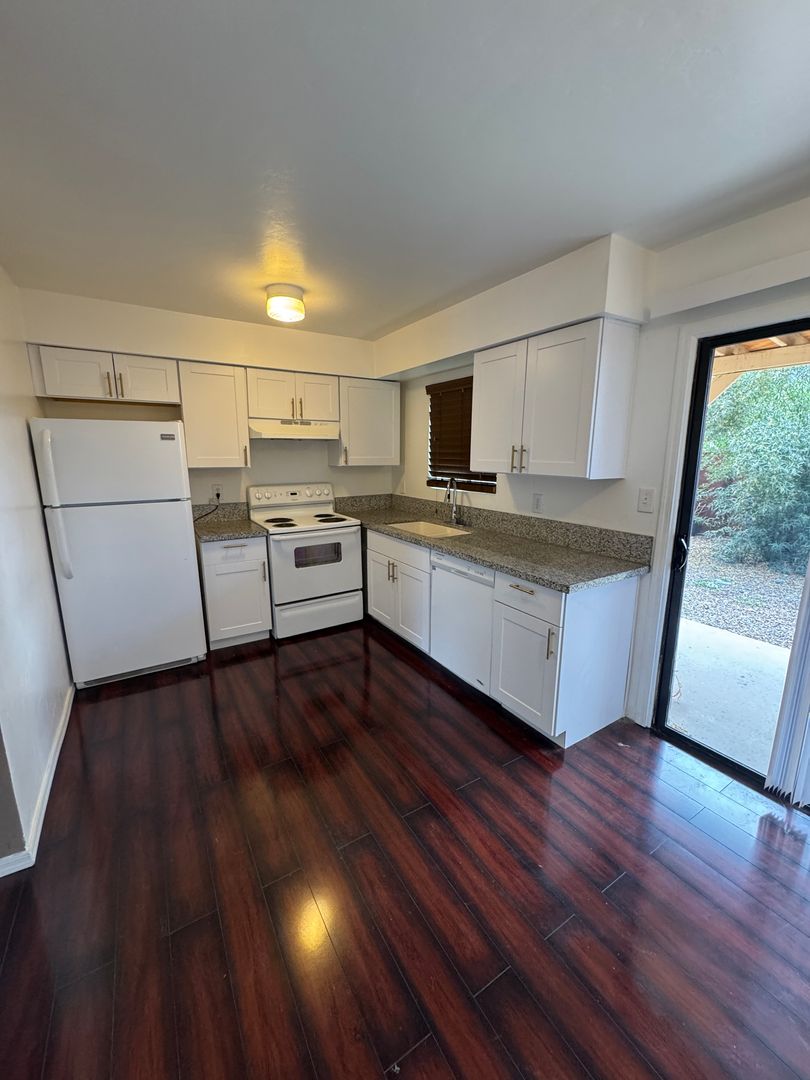 Tucson House: 2813 N Mountain Avenue