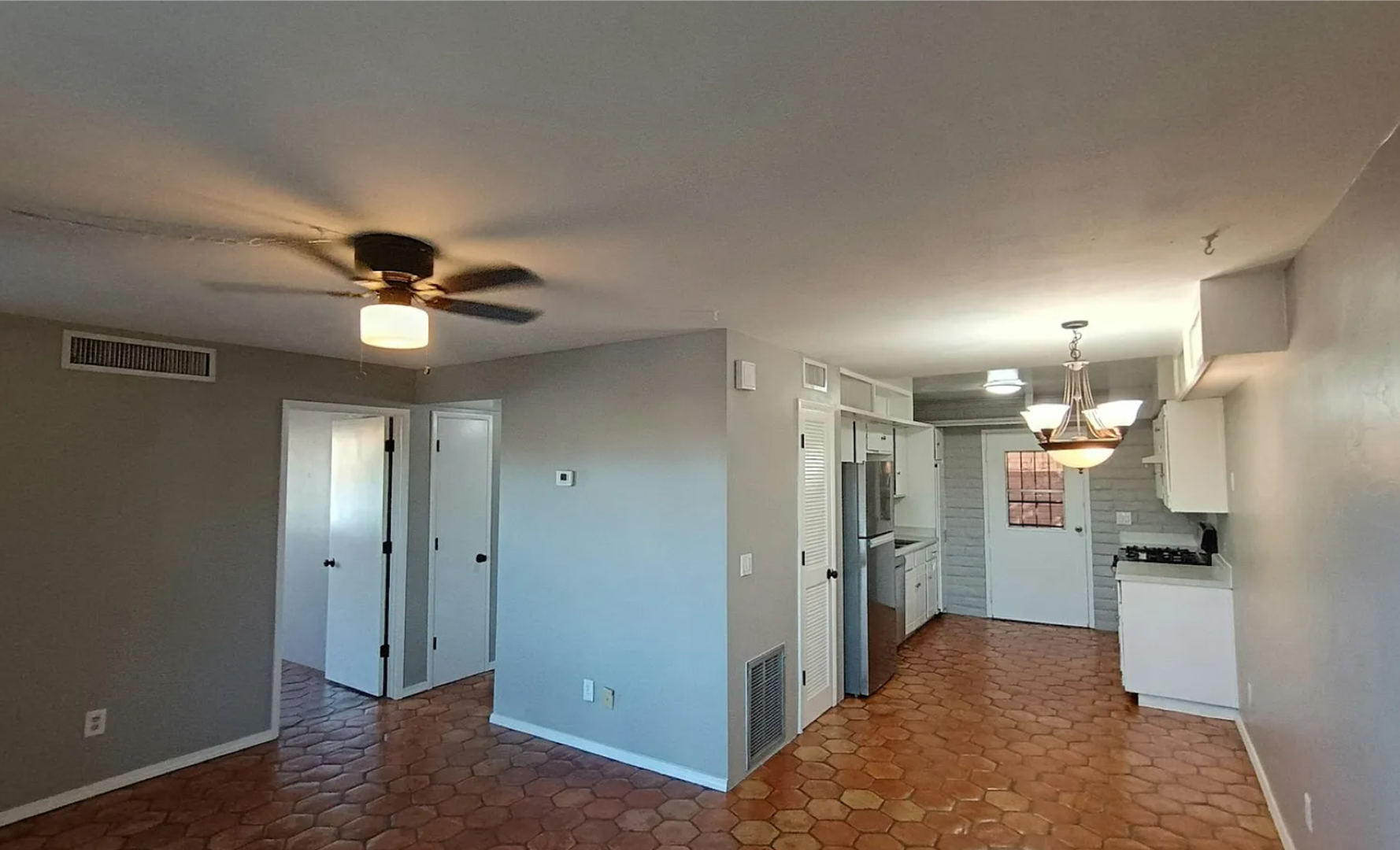 Tucson Condo: 3208 E Almartin