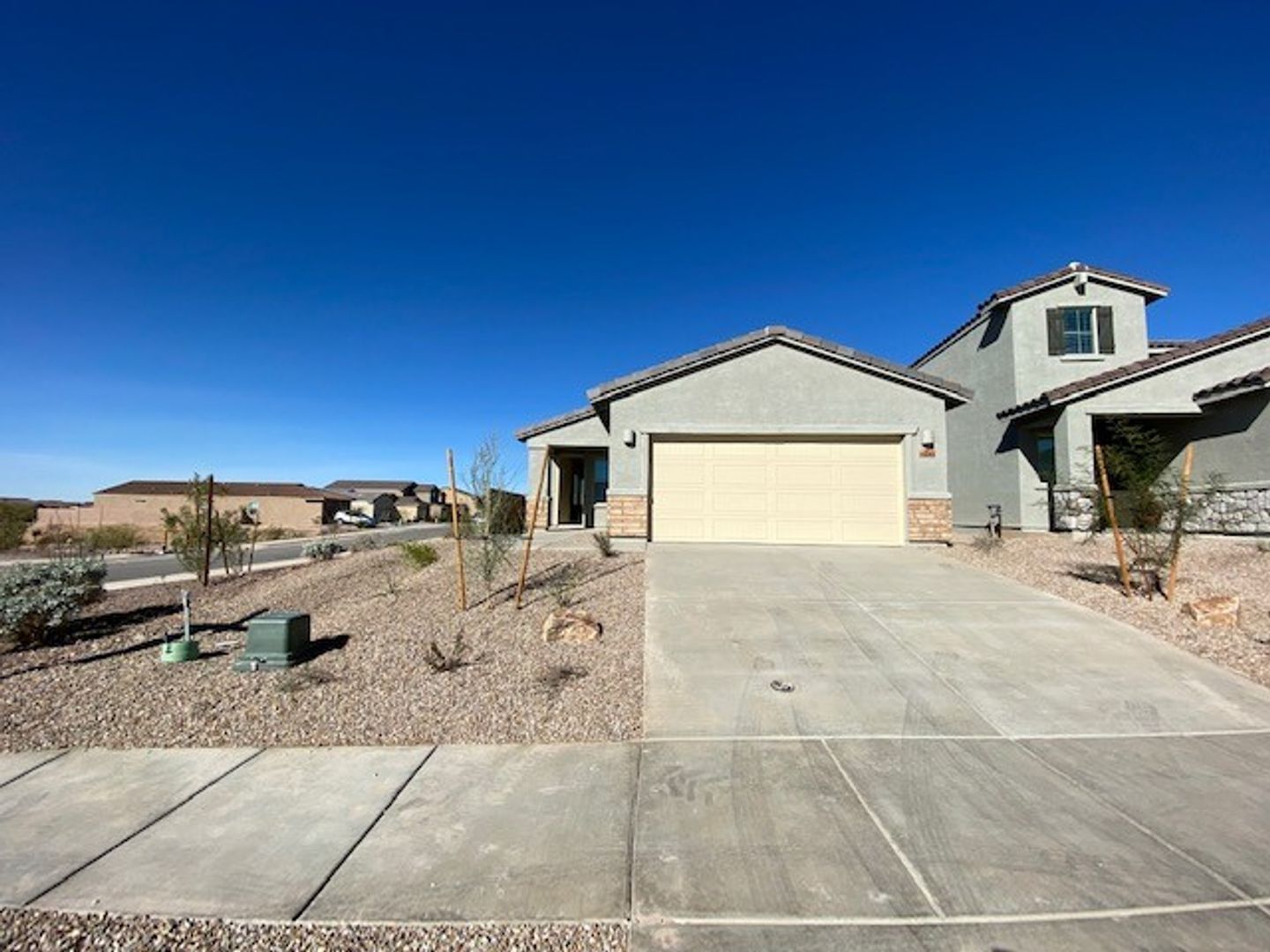 Vail House: 14243 E. Yellow Sage Ln