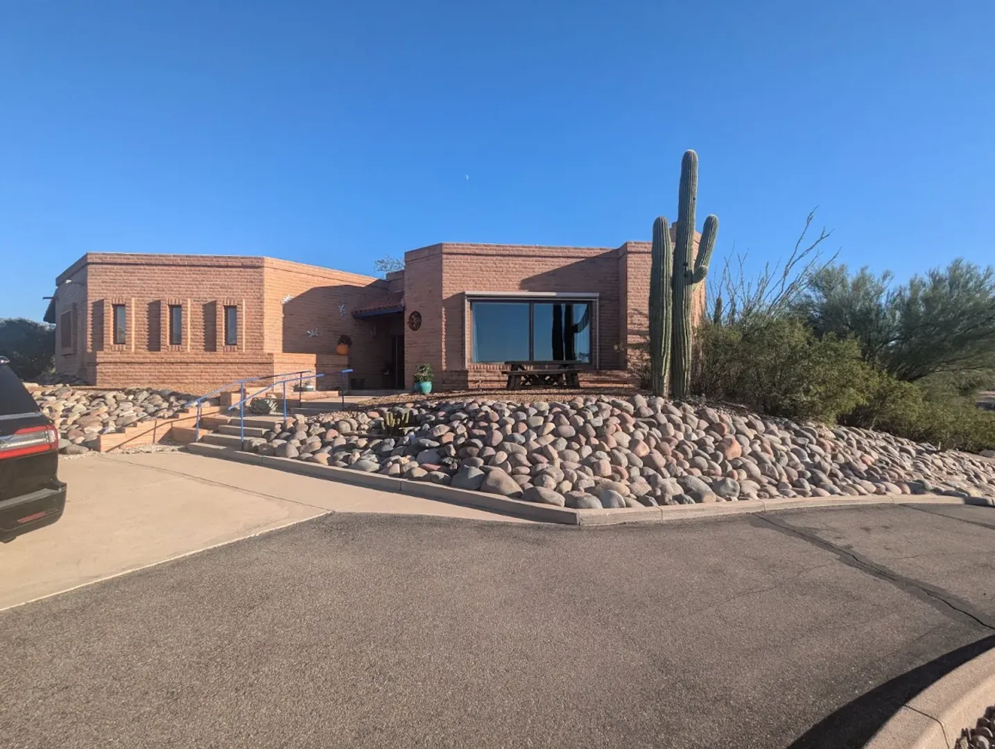 Tucson House: 770 N. Lazy J Way