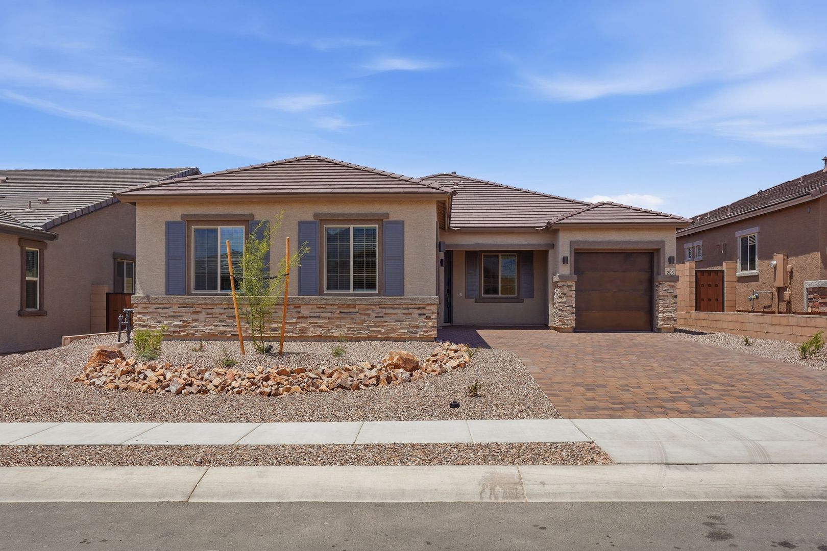 Oro Valley House: 293 E Jasper Court