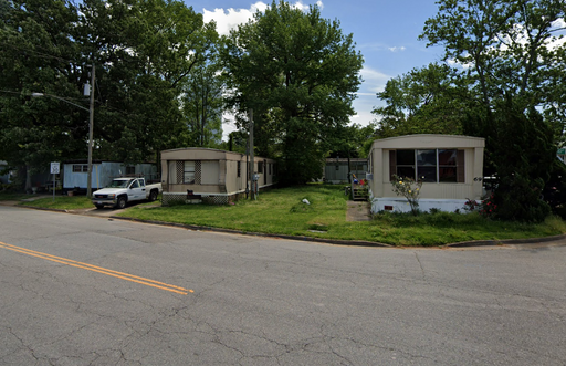 EMPTY LOT AVAILABLE TO MOVE YOUR MOBILE HOME ONTO. $850/month Rent – photo 1