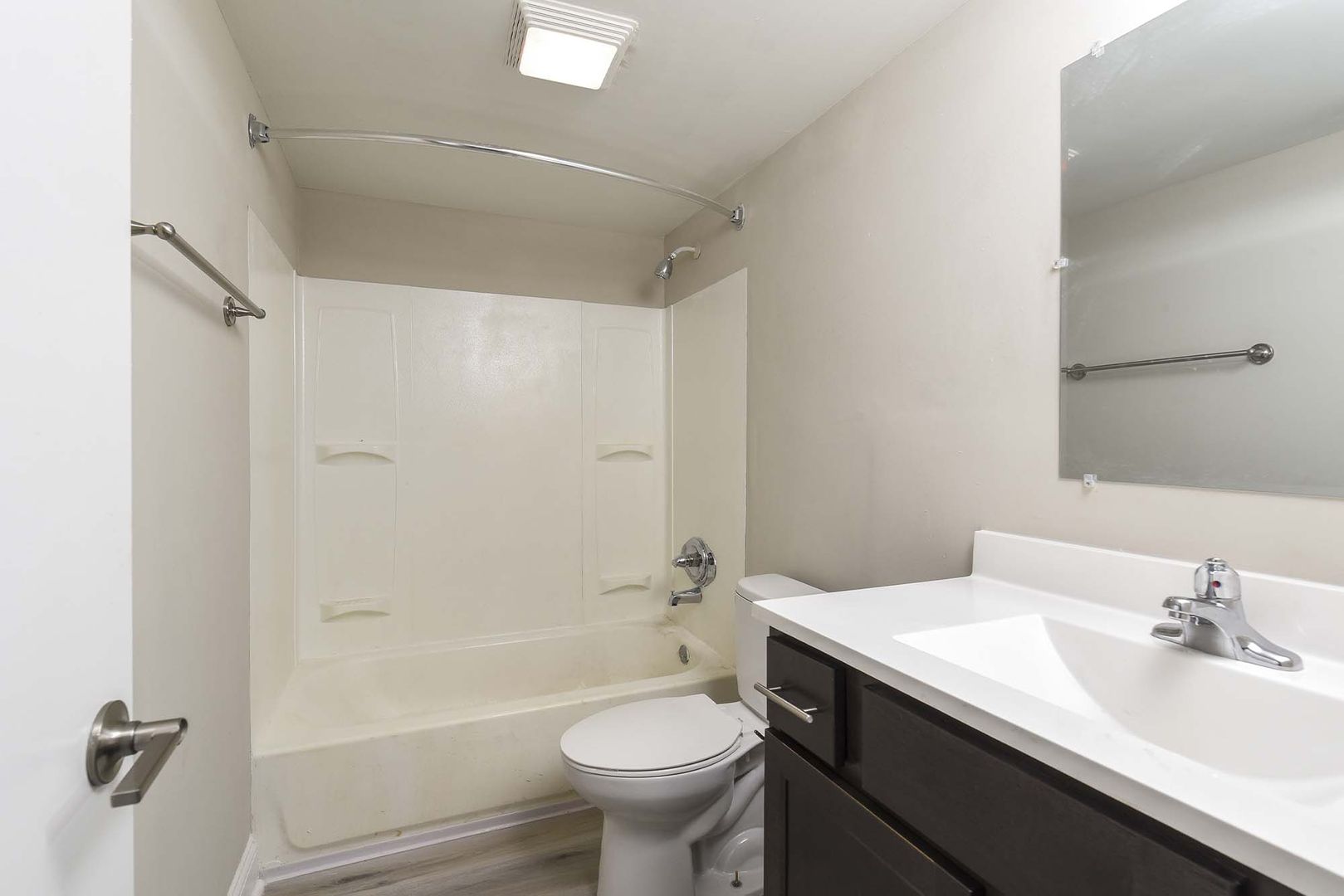 The George Apartment Homes 8 of 20