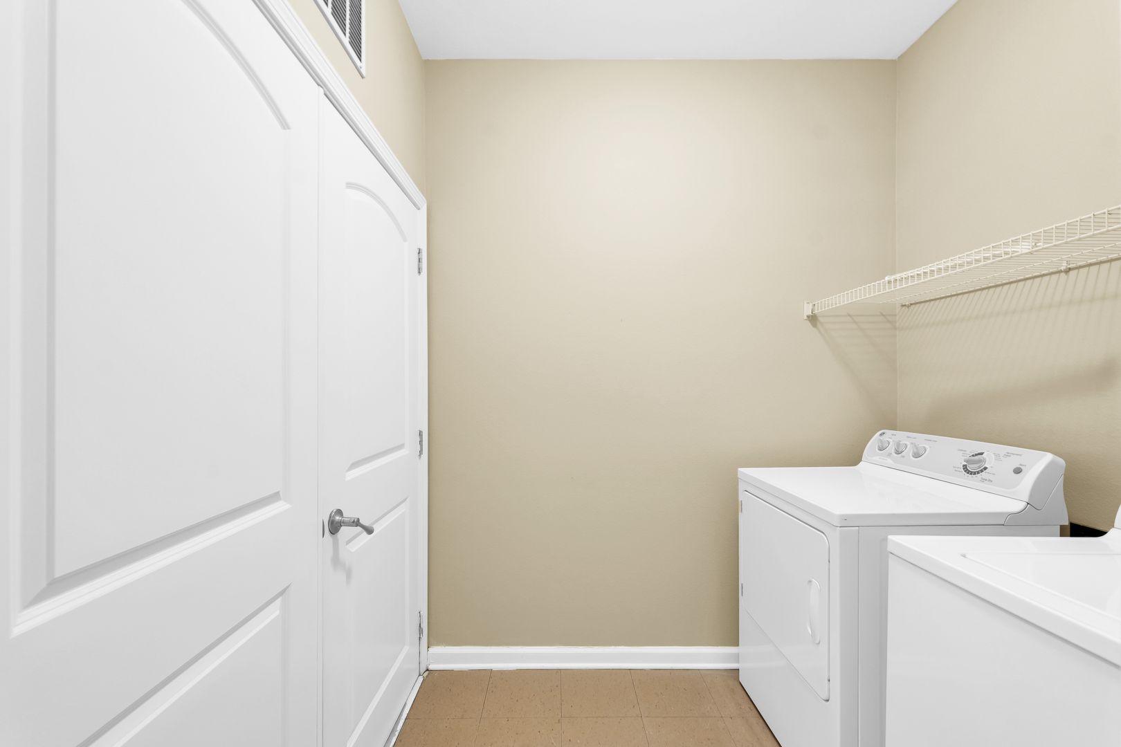 Laundry room at Copper View Apartments (3 of 4)