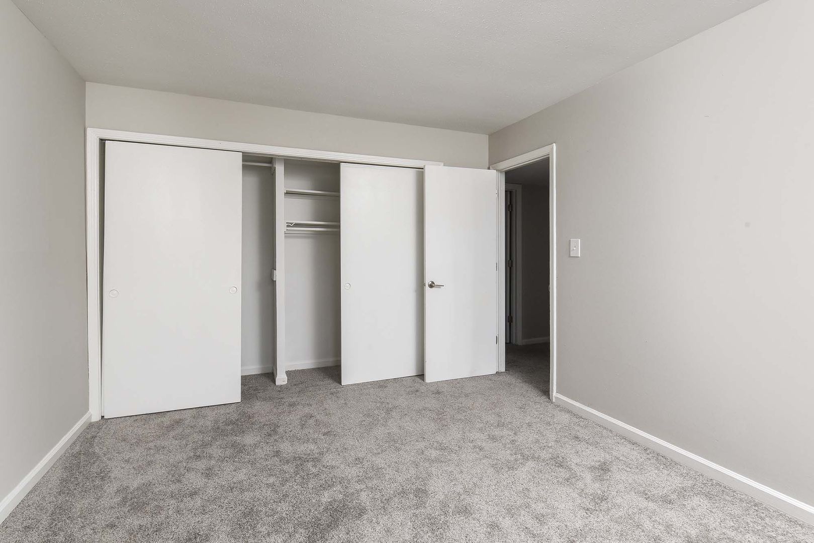 The George Apartment Homes 17 of 20