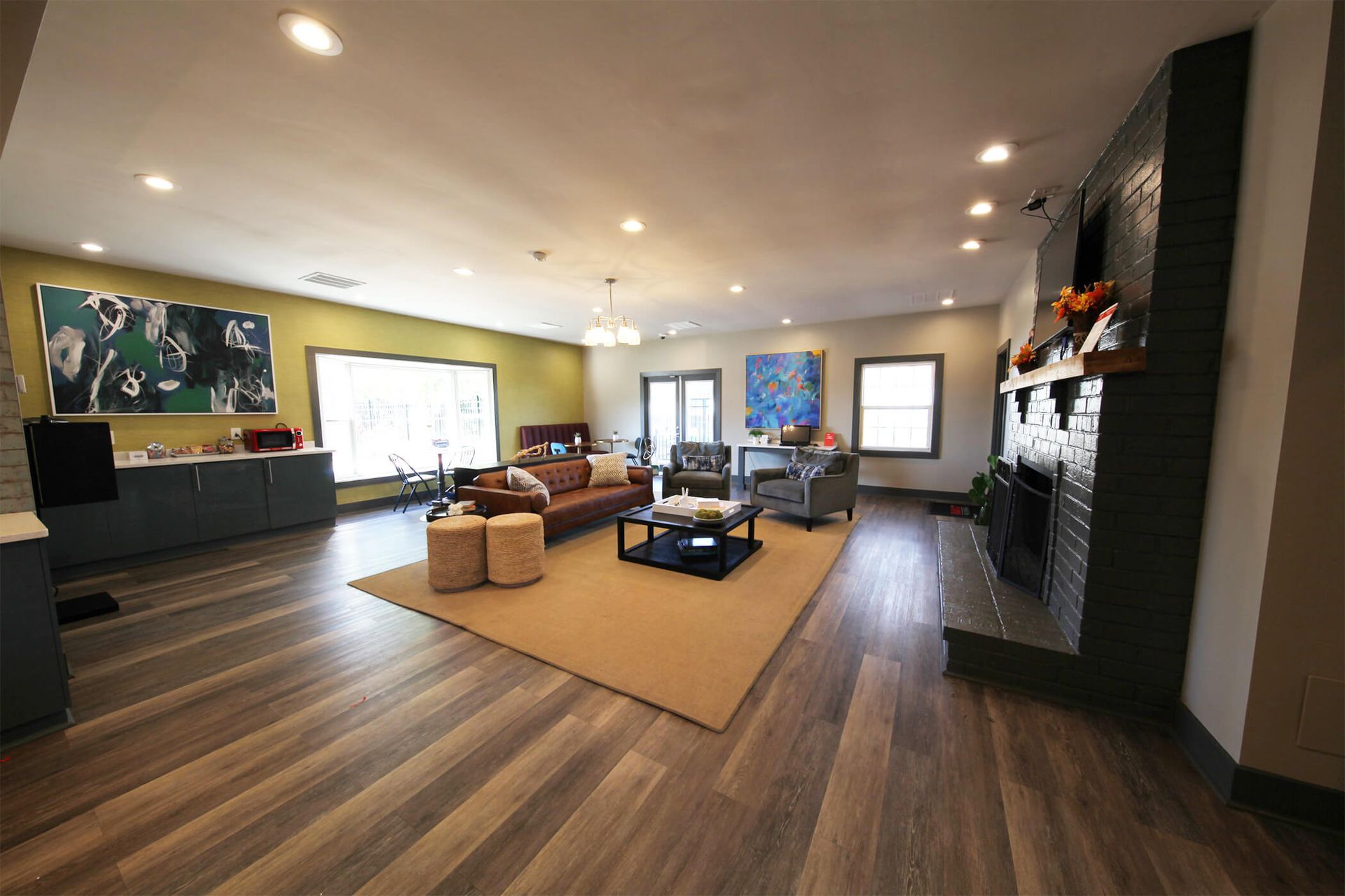 The George Apartment Homes 9 of 12