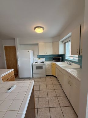 1 Bedroom/1 Bathroom unit in Salt Lake City – photo 1