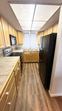 2 Bedroom/1.5 Bathroom unit in Murray! – photo 1