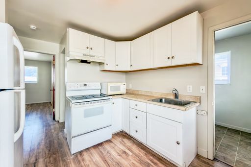 1 Bedroom/1 Bathroom Duplex in Salt Lake City – photo 1