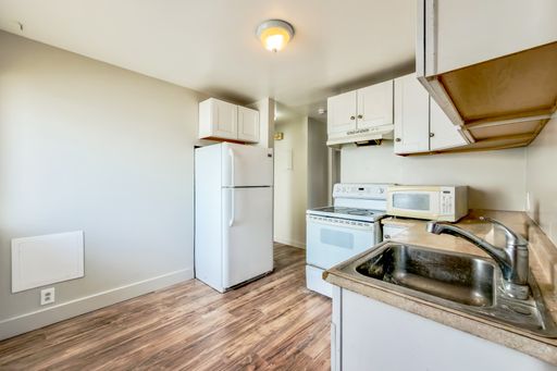 1 Bedroom/1 Bathroom Duplex in Salt Lake City