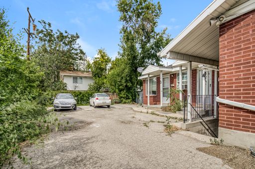 Coming soon! 1 Bed/1 Bathroom Fourplex in Salt Lake City – photo 1