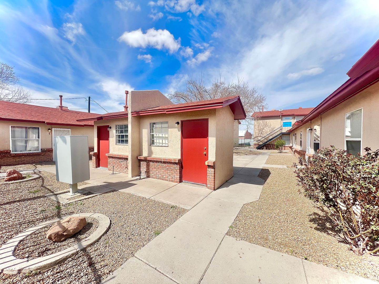 Albuquerque Apartment: 513 Candelaria RD NW