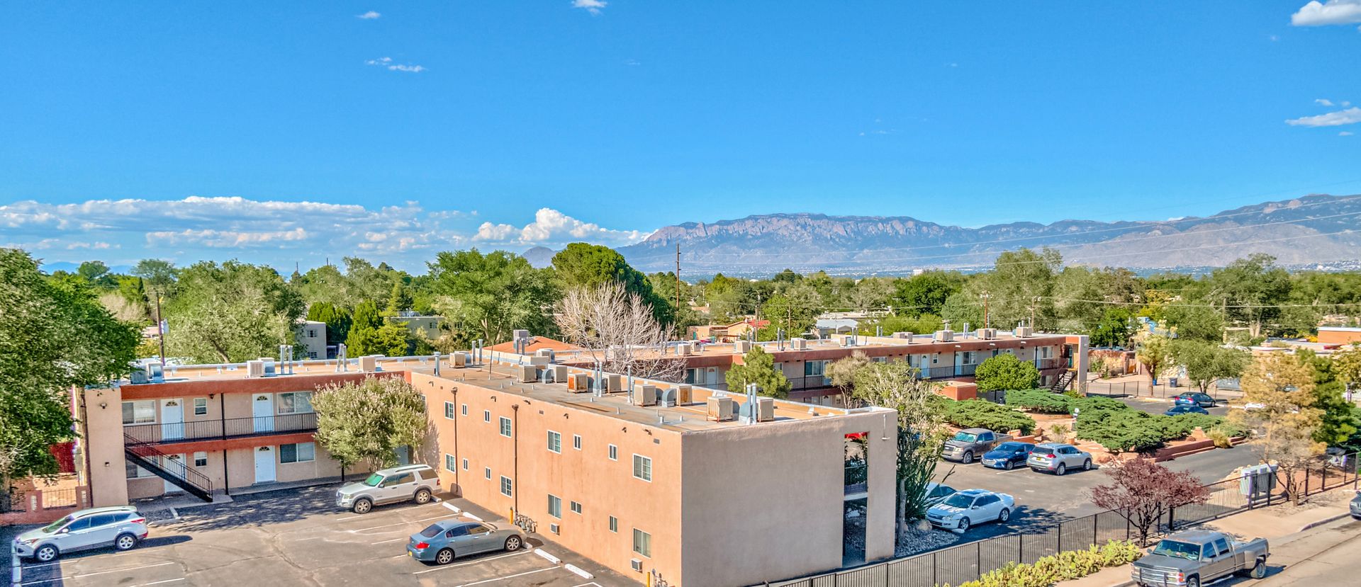 Albuquerque Apartment: 1111 Amherst Dr SE