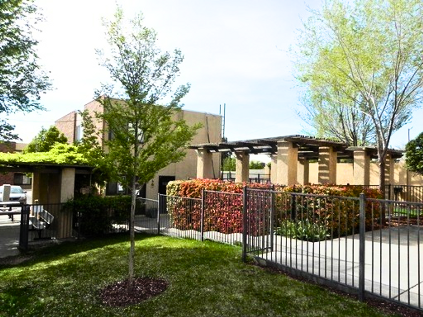 Albuquerque Apartment: 12621 Lomas Blvd NE