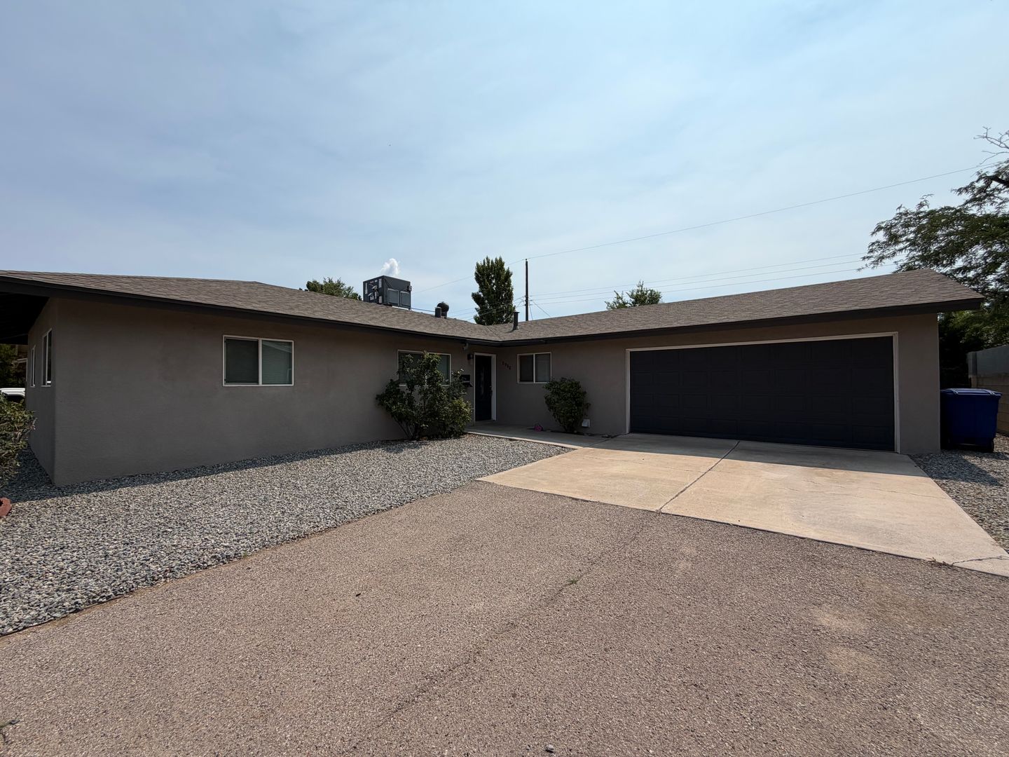 Albuquerque House: 2908 Dakota St NE