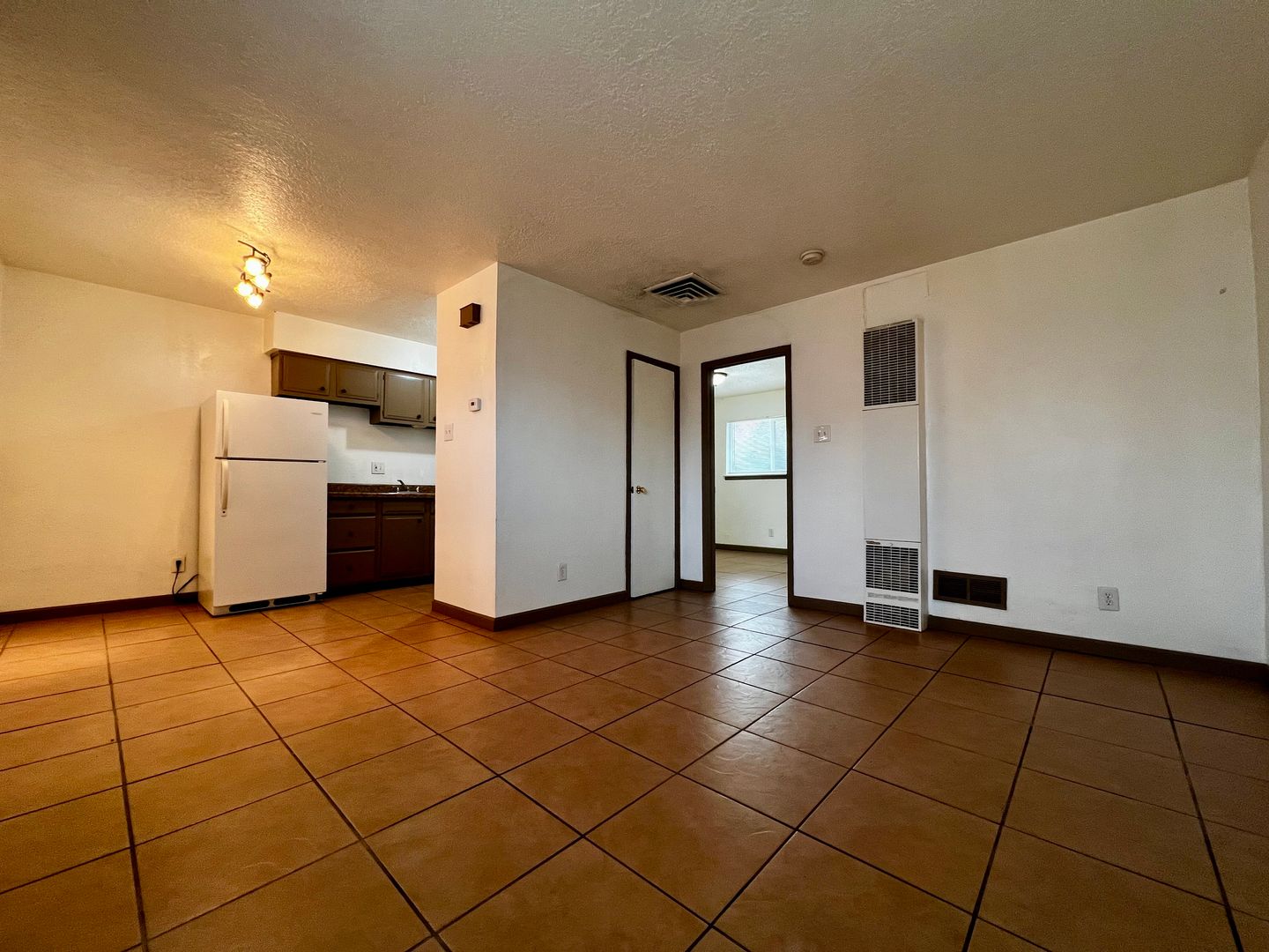 Albuquerque Apartment: 3440 Eastern Ave SE
