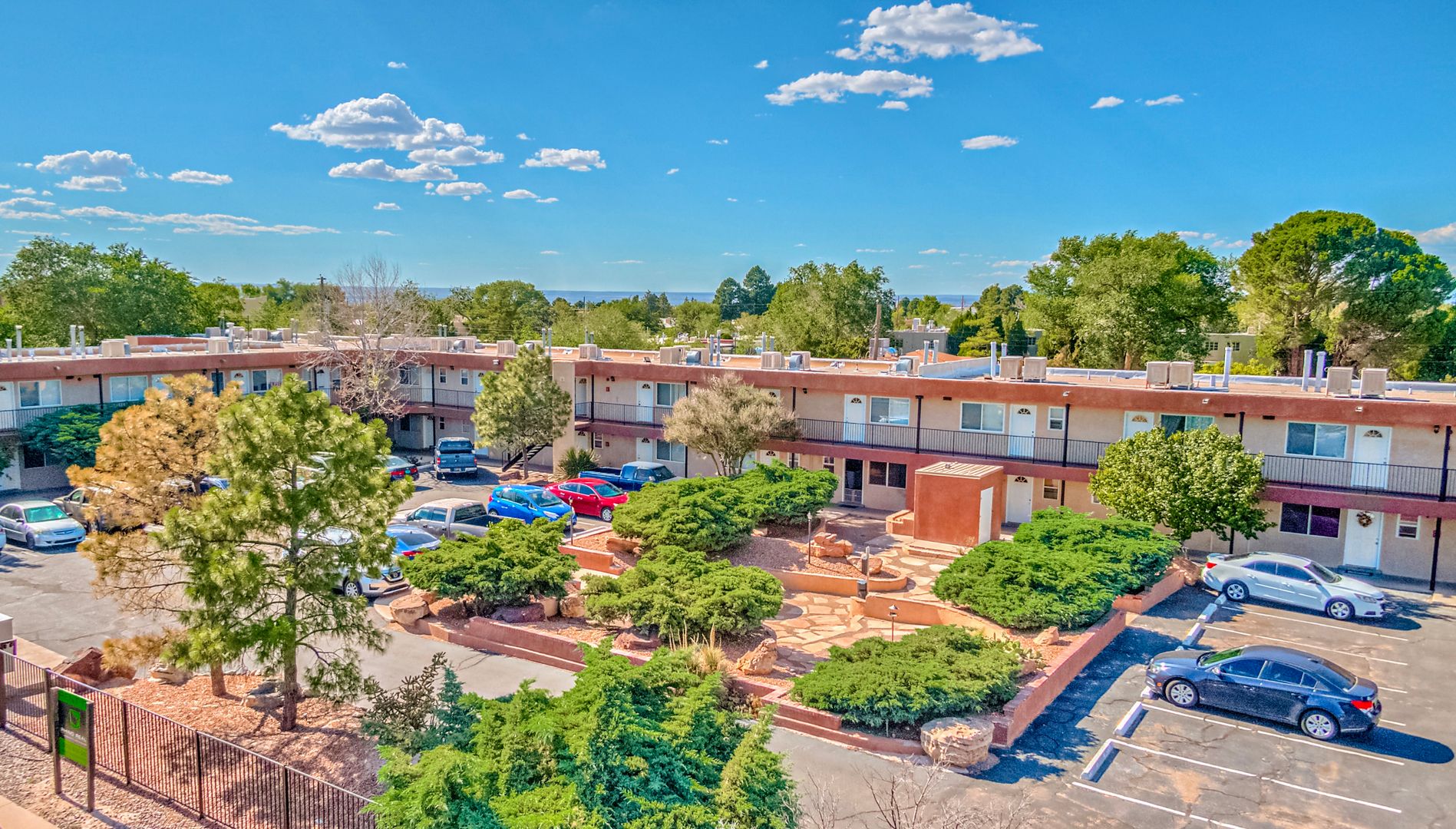 Albuquerque Apartment: 1111 Amherst Dr SE