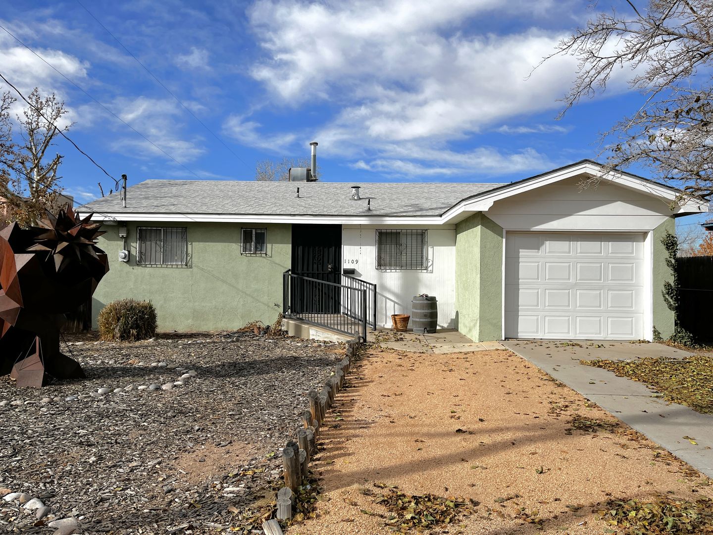Albuquerque House: 1109 12th St NW