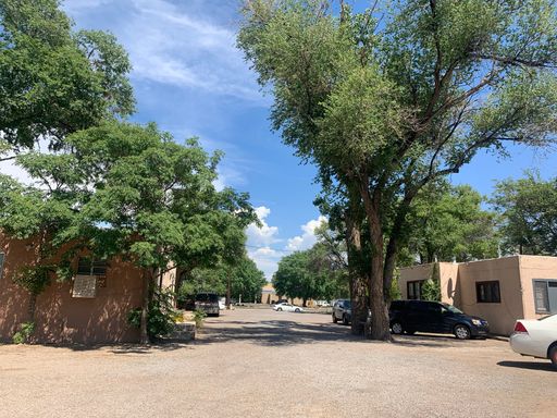 Quaint 1 Bedroom, 1 Bath In The SW! – photo 1