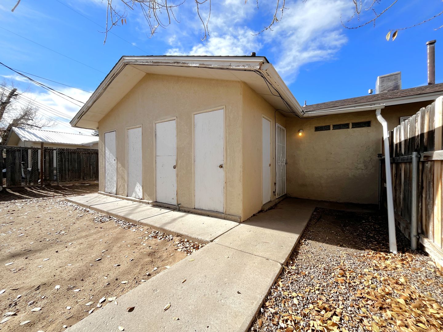 Albuquerque Apartment: 3440 Eastern Ave SE