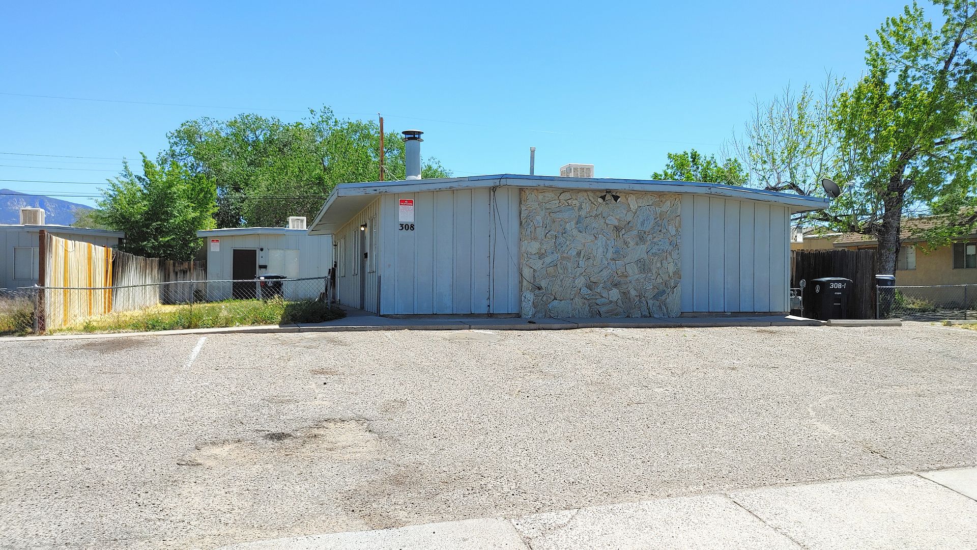 Albuquerque Apartment: 308 General Marshall St NE