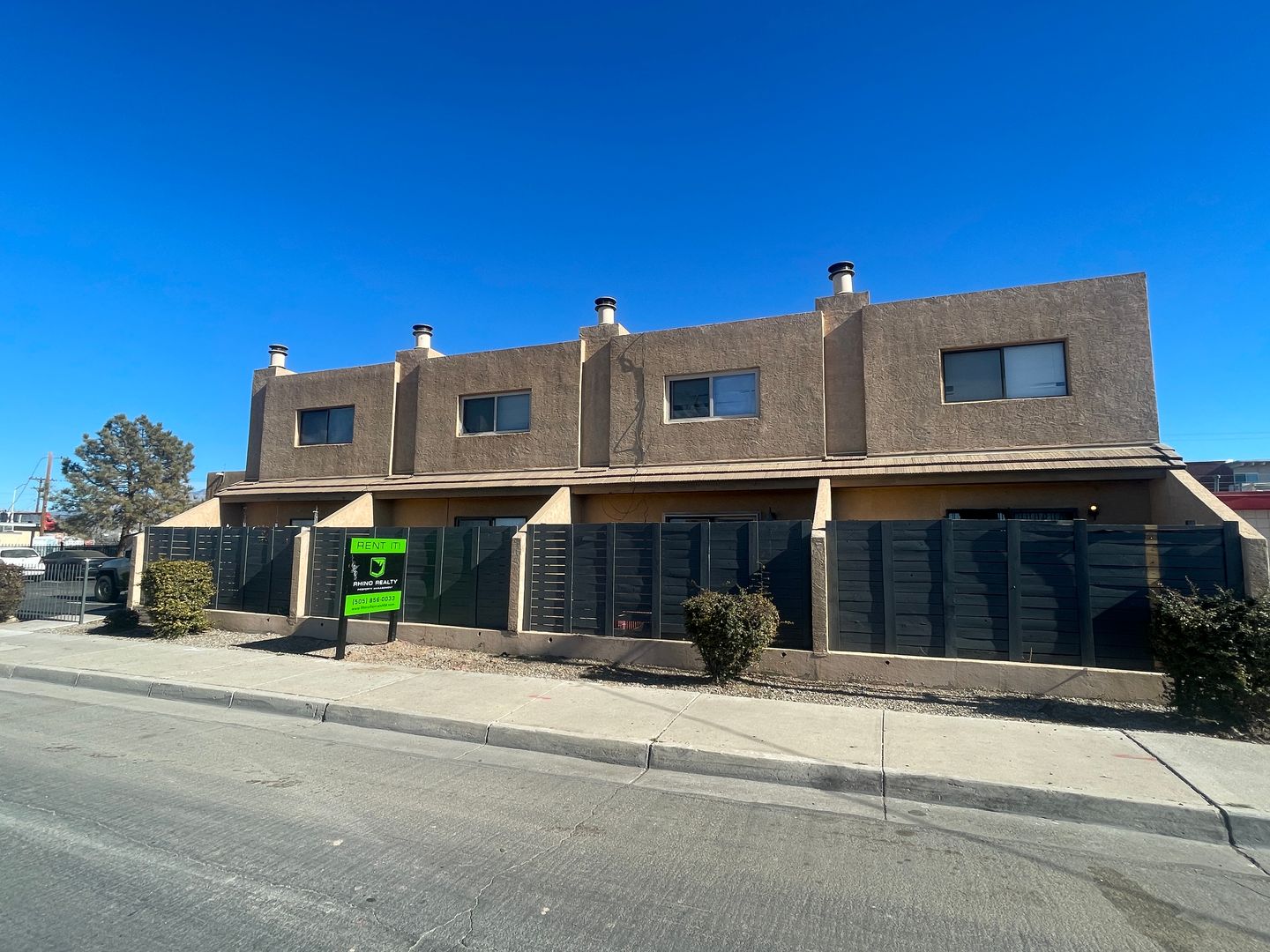 Albuquerque Apartment: 1110,1112,1114 Ortiz Dr SE