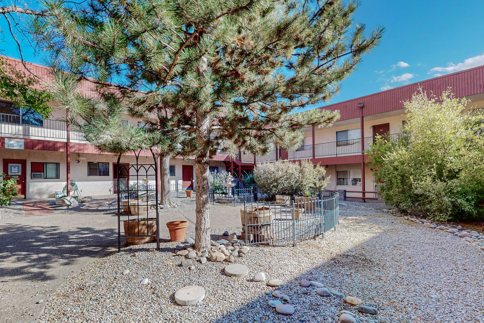 Albuquerque Apartment: 12601 Lomas Blvd NE