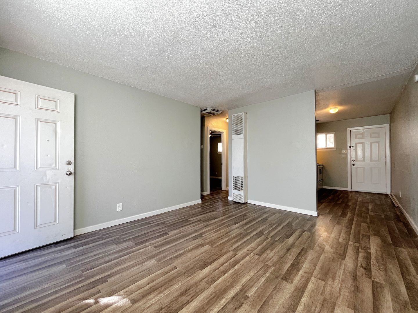 Albuquerque Apartment: 604 Alcazar St SE