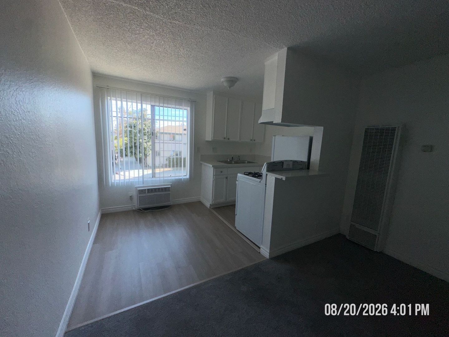 North Hollywood Apartment: 12003 Hart Street